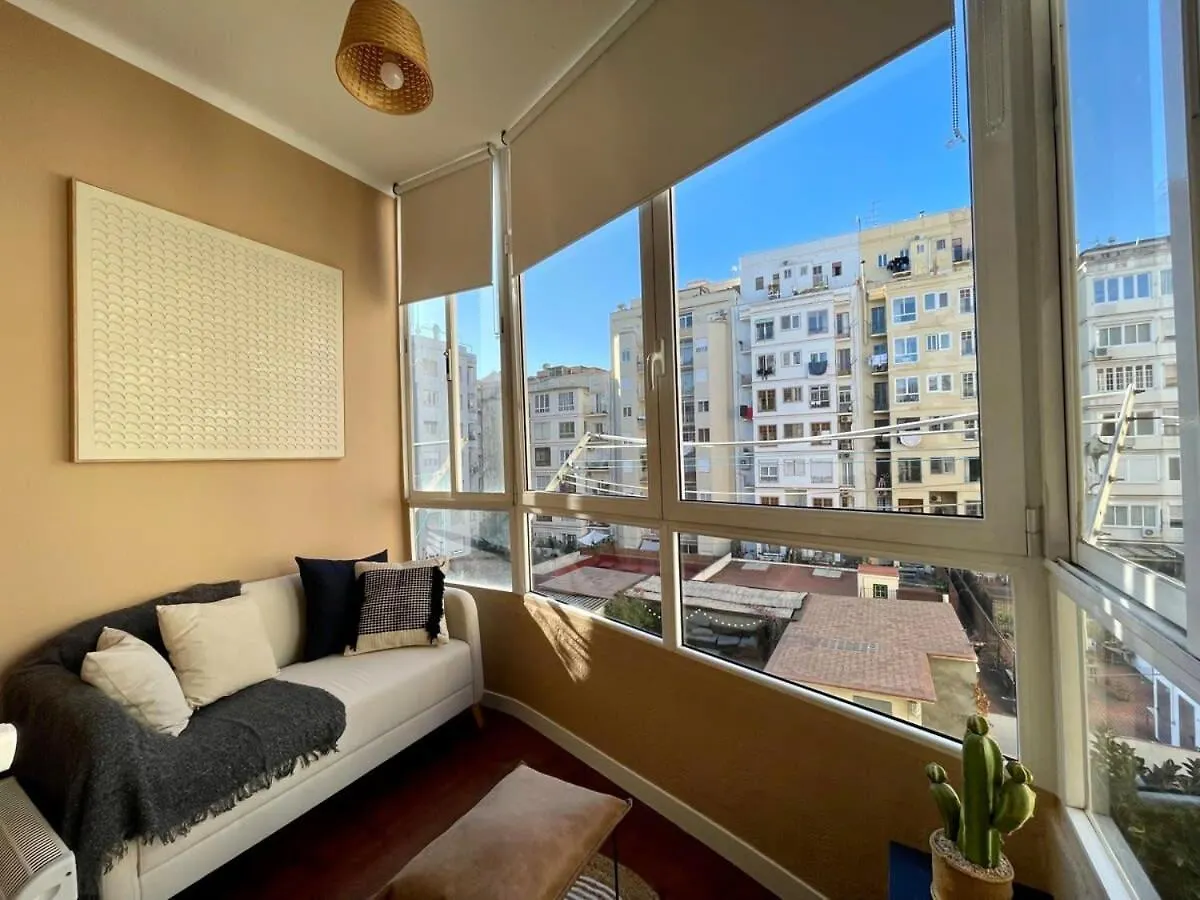 アパート バルセロナSagrada Familia 4Bd Only For Families Or Business Groupsアパートメント スペイン